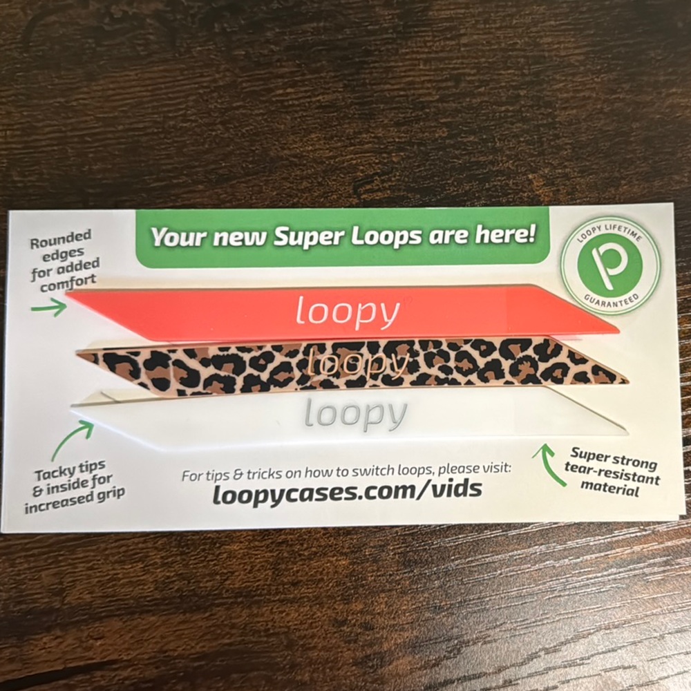 Loopy Case Leopard,Coral and white Super Loops